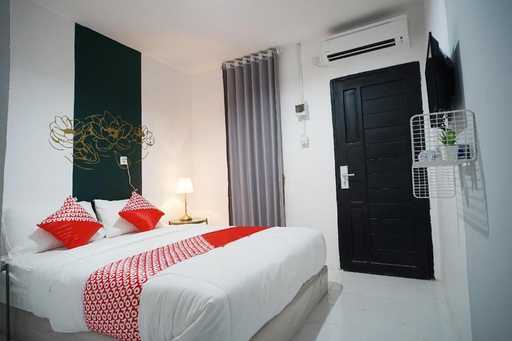 Reddoorz At Sani Guest House Balikpapan Exterior foto
